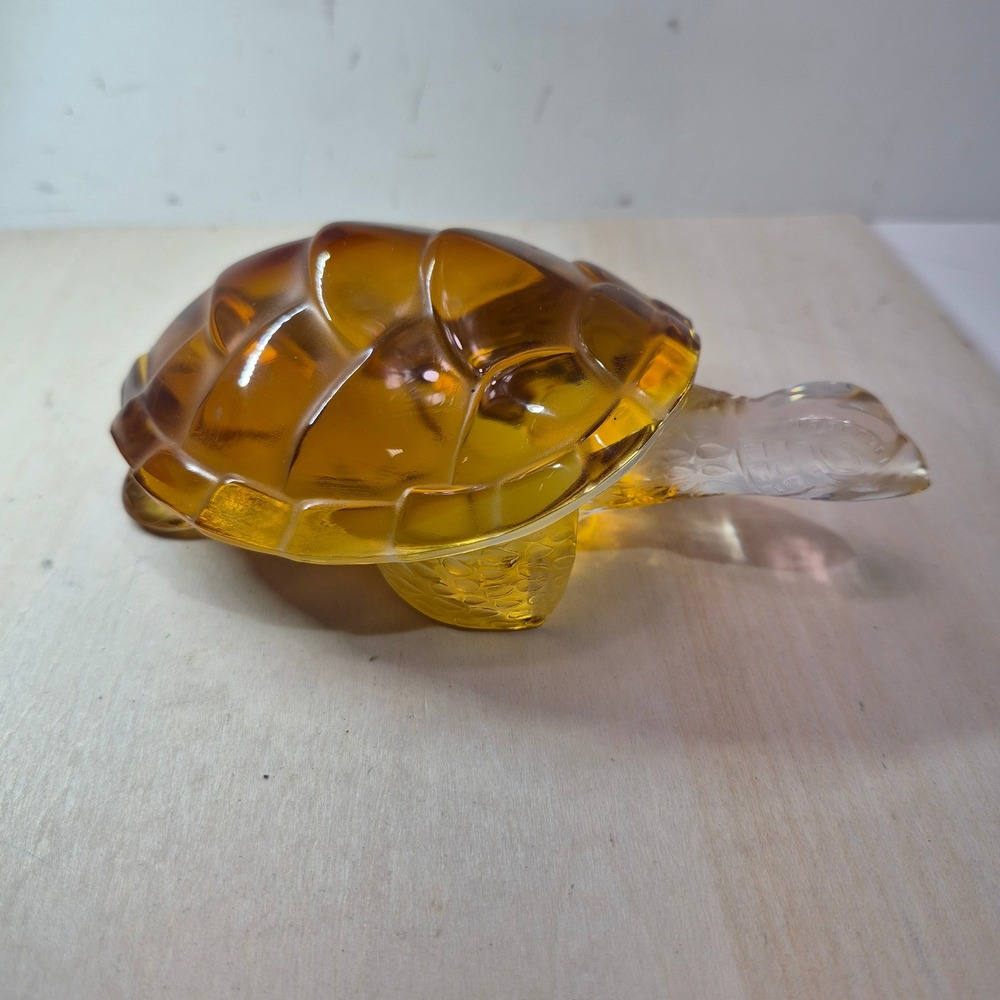 Lalique France Amber Crystal Turtle Figurine Clear Frosted Head